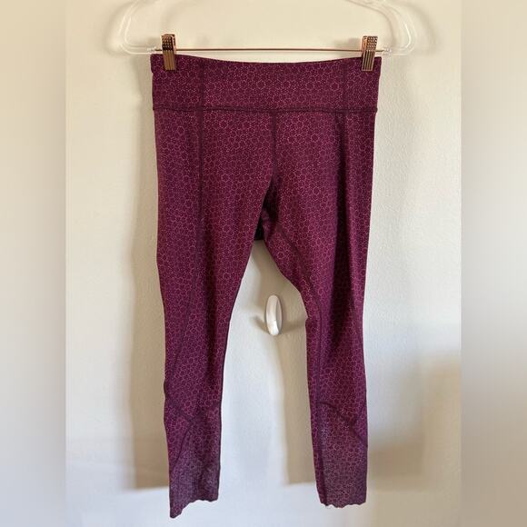 Lululemon Inspire Crop II Luxtreme | Size 8 | Berry Rumble Magenta Dot Print - Picture 1 of 6